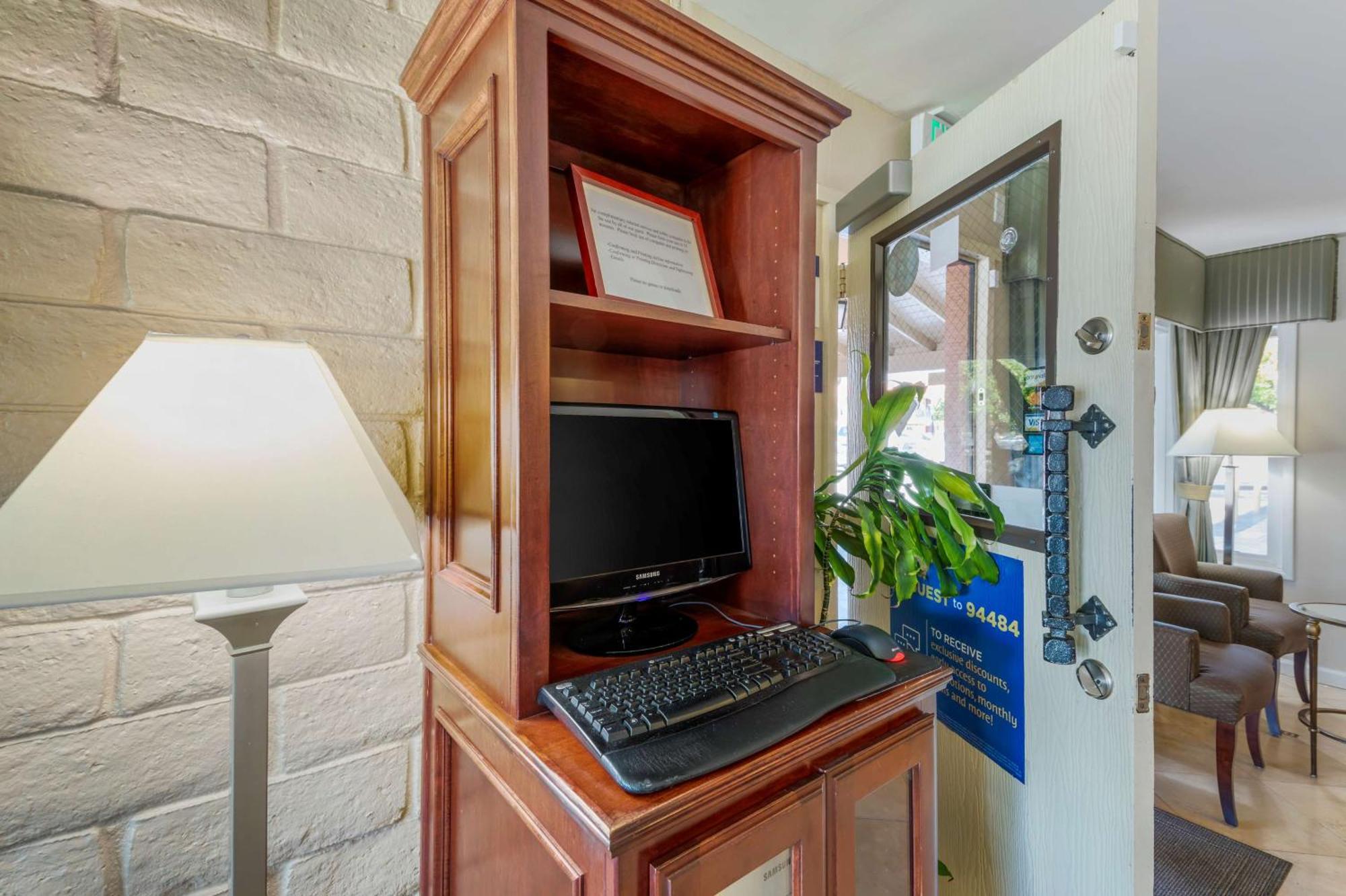 Best Western La Posada Motel Fillmore Екстер'єр фото